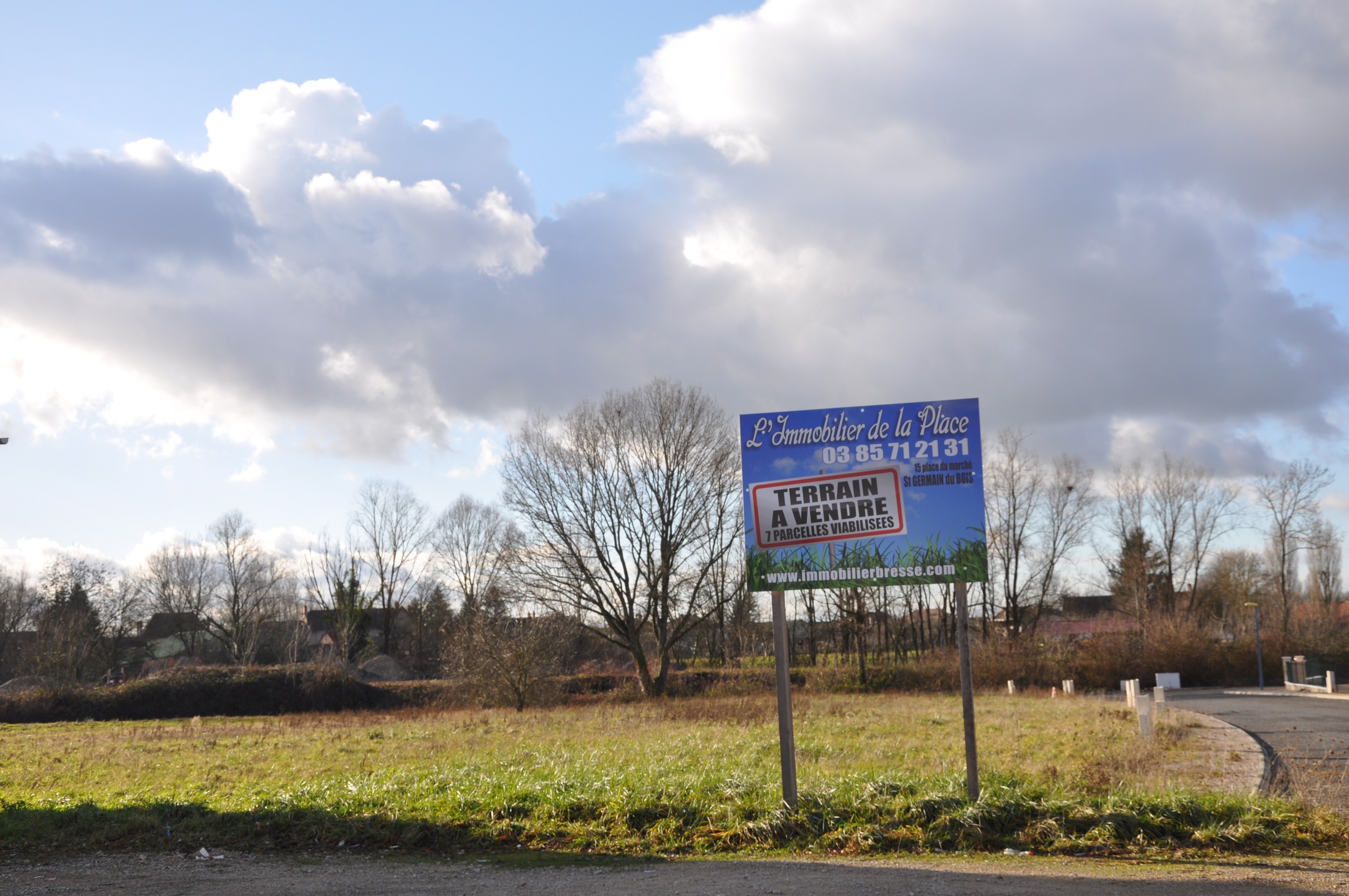 Ort zu verkaufen Saint Germain du Bois L'immobilier de la place